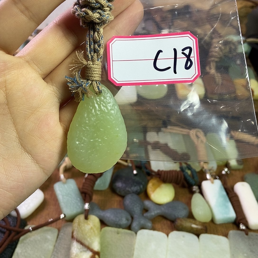 蛇纹石玉手链未镶嵌木*娜