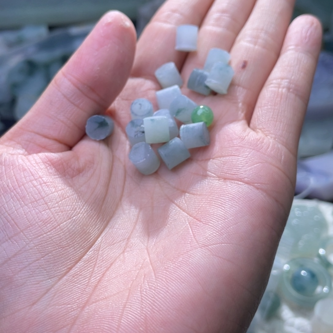 未镶嵌定制翡翠?****9翡翠定制