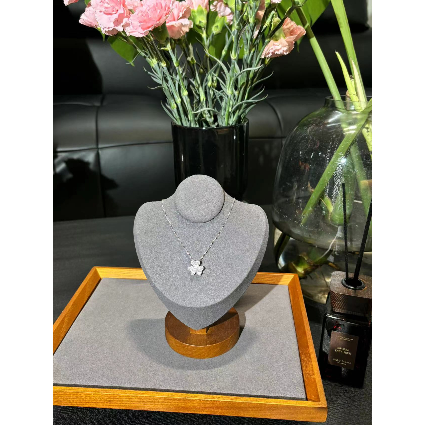 【MK4】三叶草围巾轻奢高档