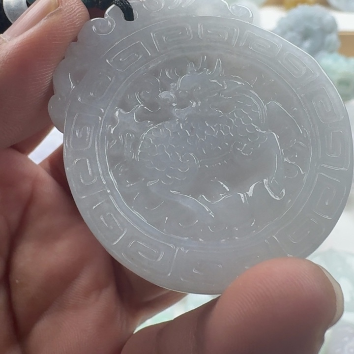 翡翠未镶嵌颈饰天然缅甸A货翡翠