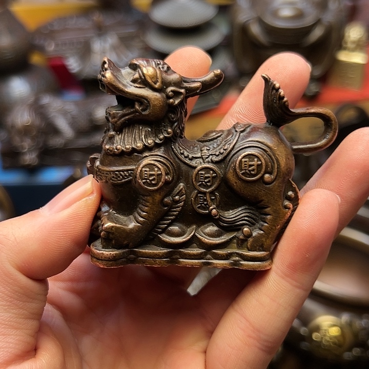 精美铜器摆件下单