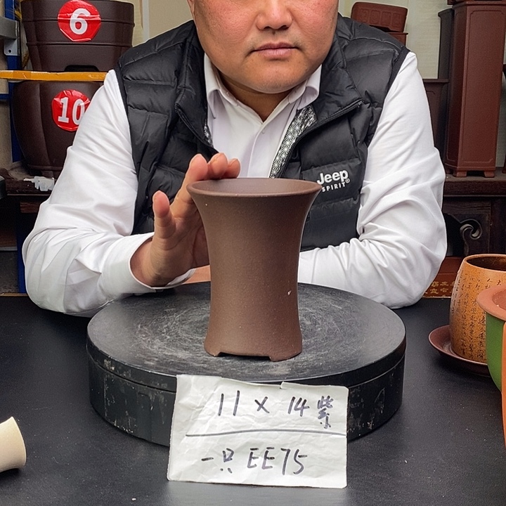 紫砂花盆货号一只EE75