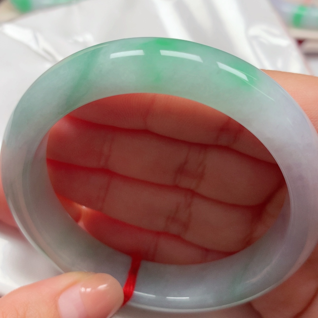 翡翠未镶嵌手镯56阳绿飘花