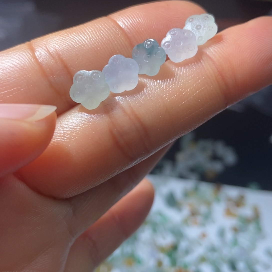 定制翡翠未镶嵌单个价格