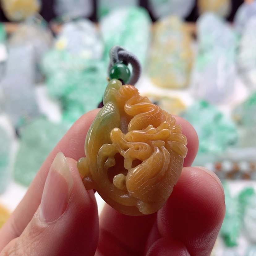 【闪购商品】翡翠吊坠(不含链)未镶嵌