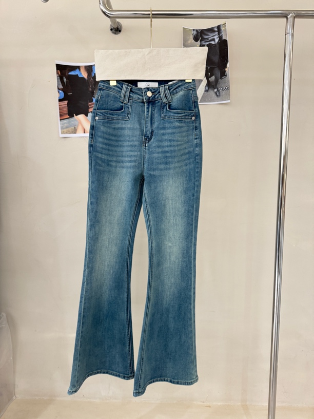 春款弹力微喇裤-