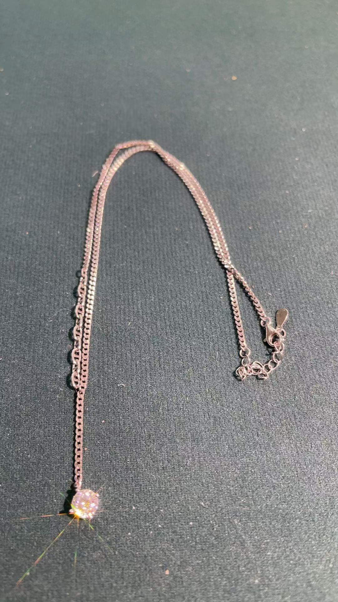 a578白色微镶一体链多样发