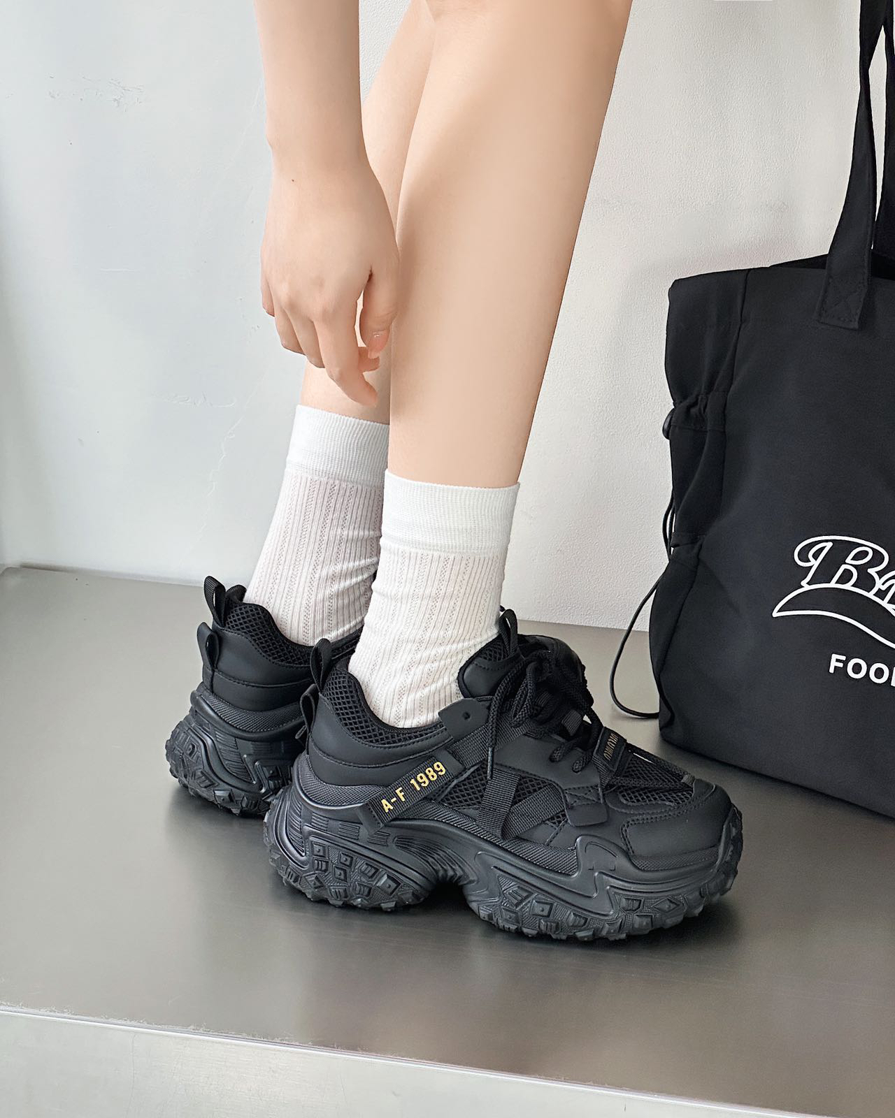 黑将军薄款老爹鞋