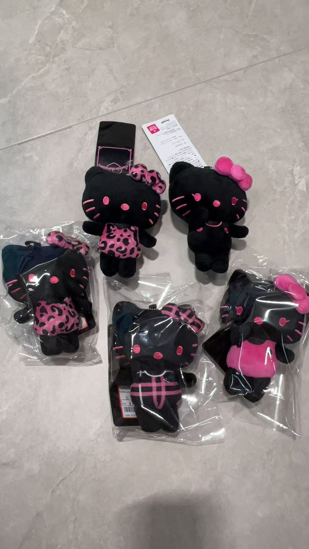 【正版】黑粉avail限定kitty50周年包包挂件凯蒂猫