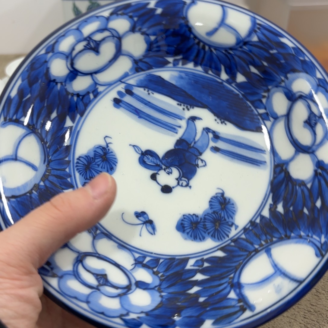 瓷片非常好看漂亮的物品 