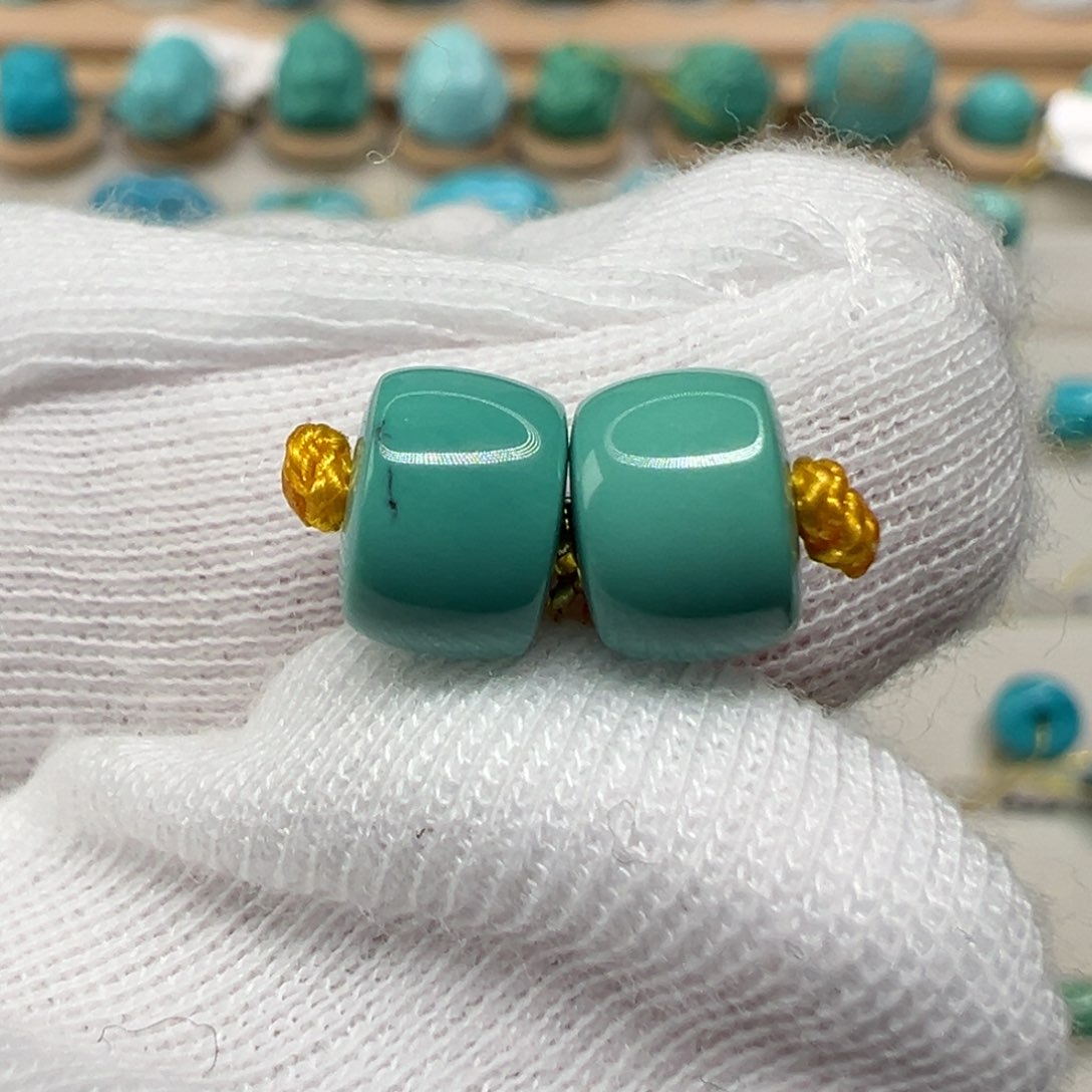 绿松石配饰未镶嵌