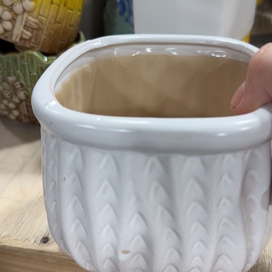 有孔！！有问题问客服，满9元包邮