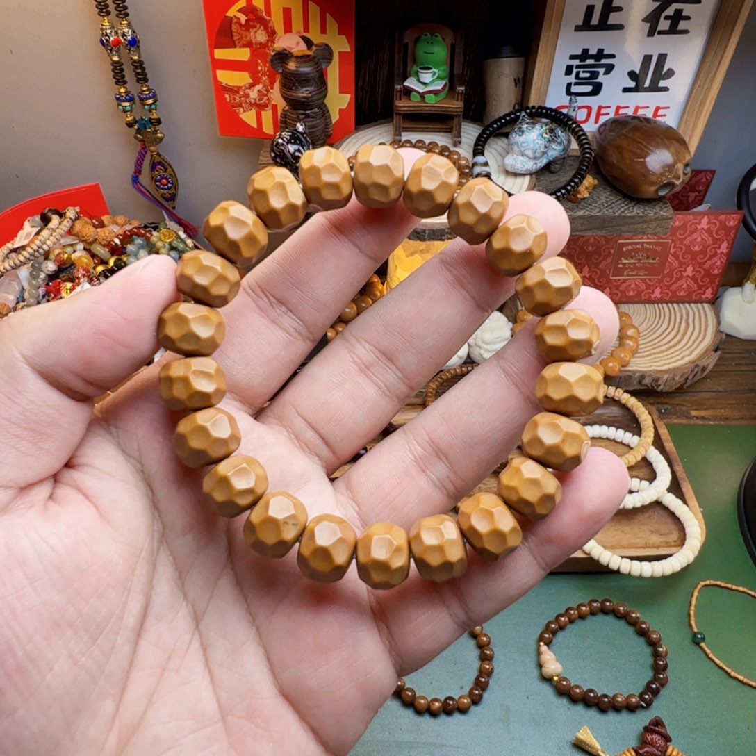 菩提根/象牙果手串