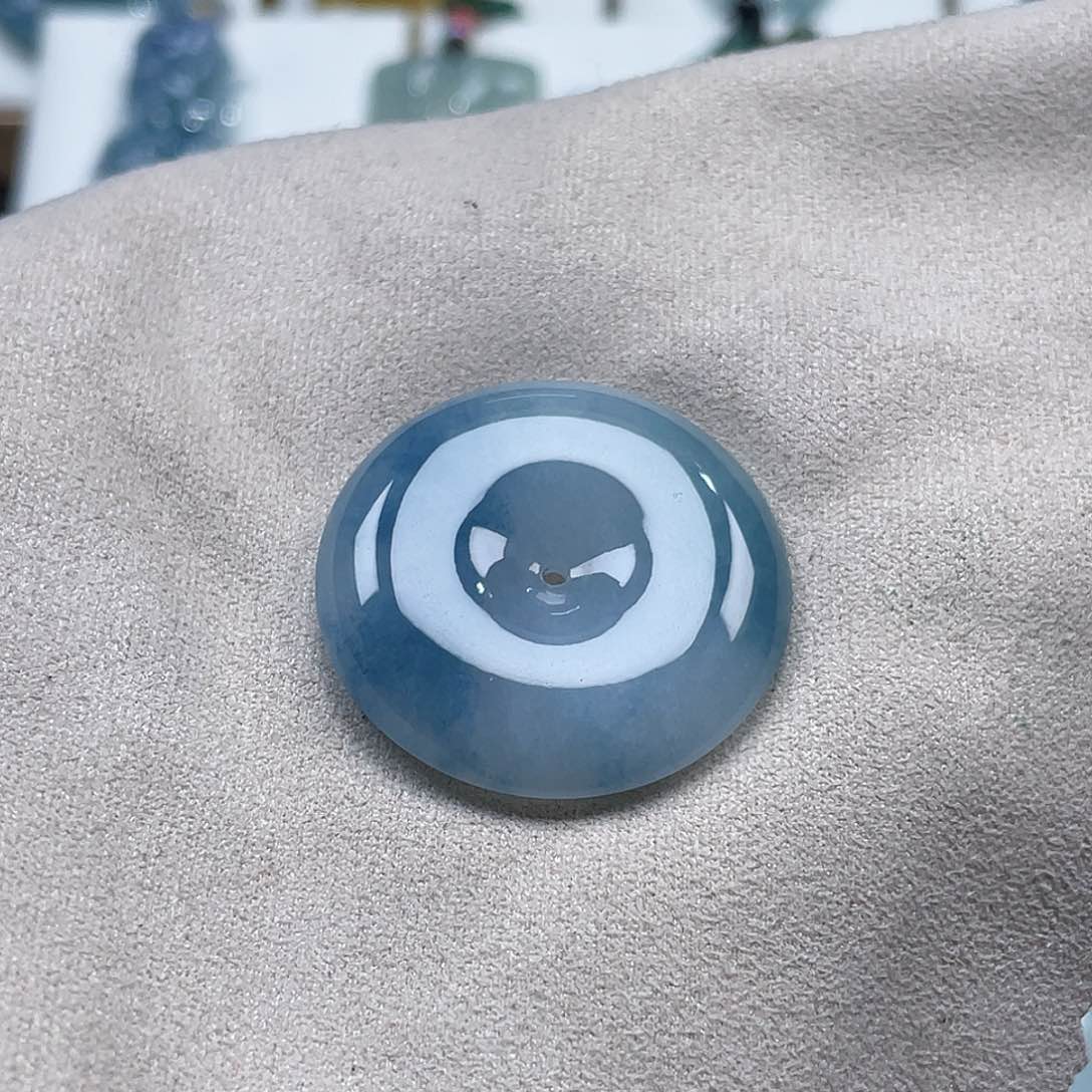 翡翠颈饰未镶嵌路**频缅甸天然A货翡翠