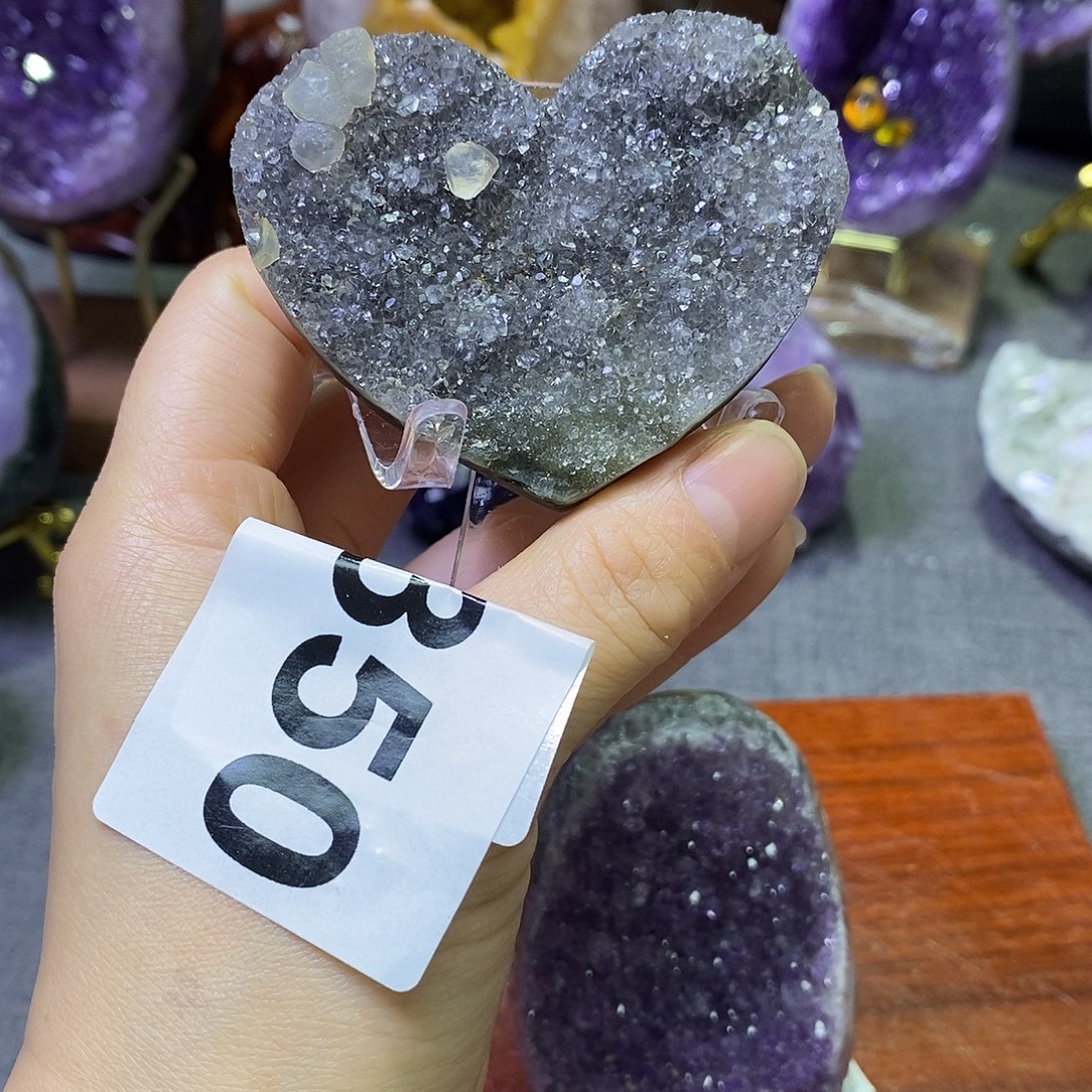 未镶嵌紫晶珠宝半成品