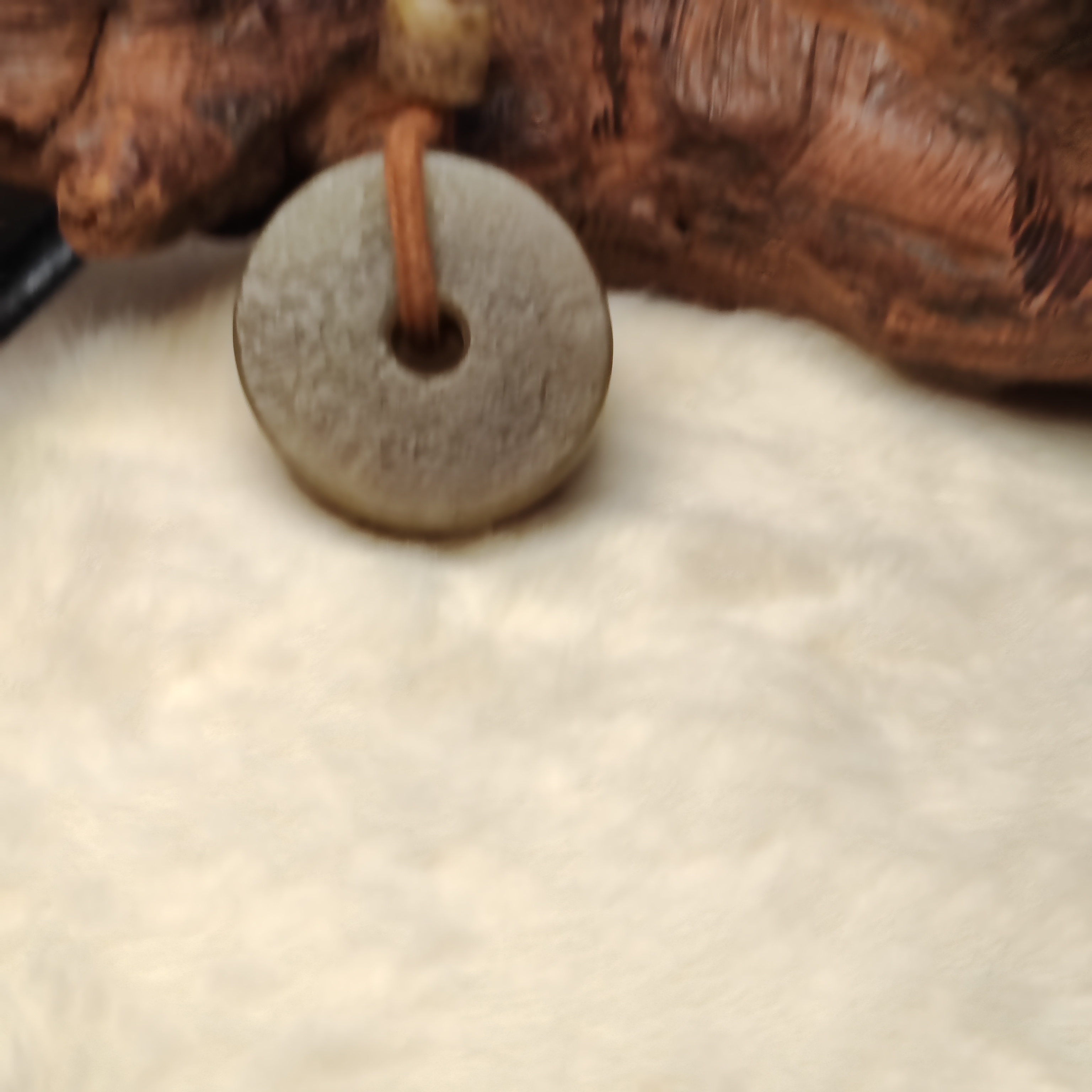 和田玉平安扣糖色古朴大扣子