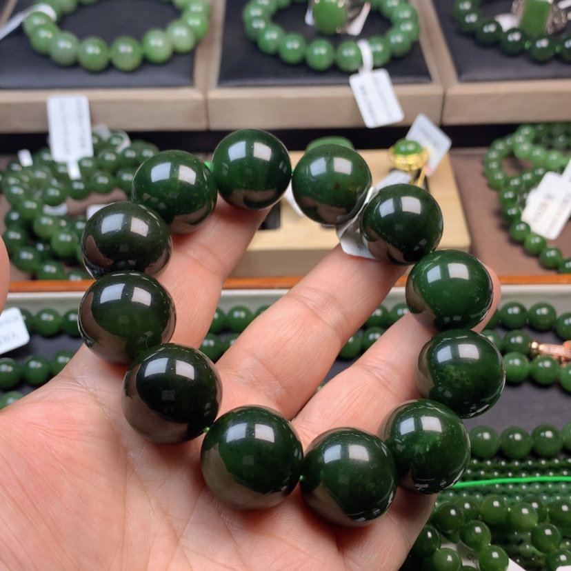 【闪购商品】和田玉（碧玉）手串未镶嵌本**?20m m