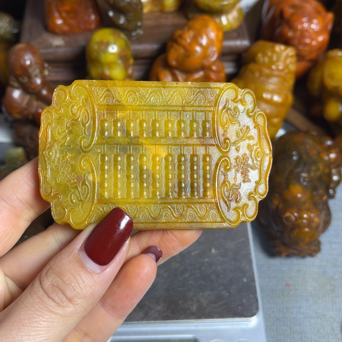 蛇纹石玉合金颈饰