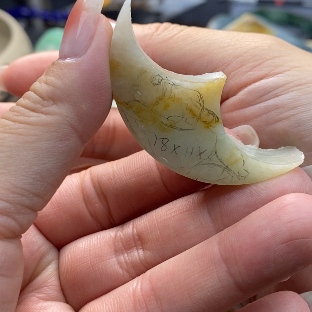 定制翡翠老虎未镶嵌曼****性
