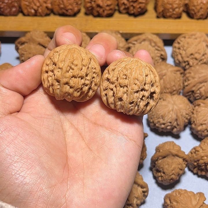 文玩核桃把件35正磨盘