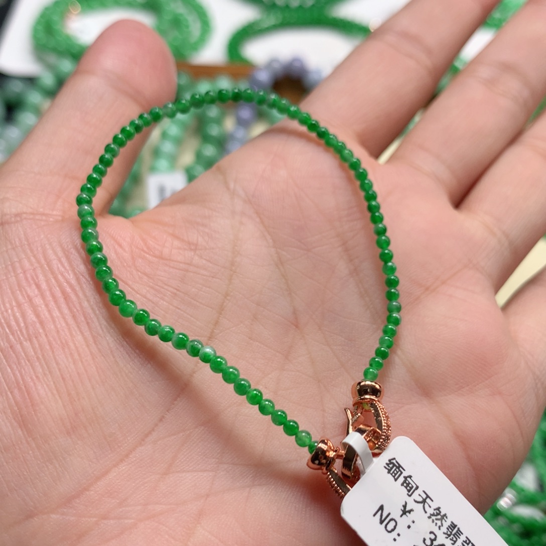 翡翠未镶嵌手链翡翠