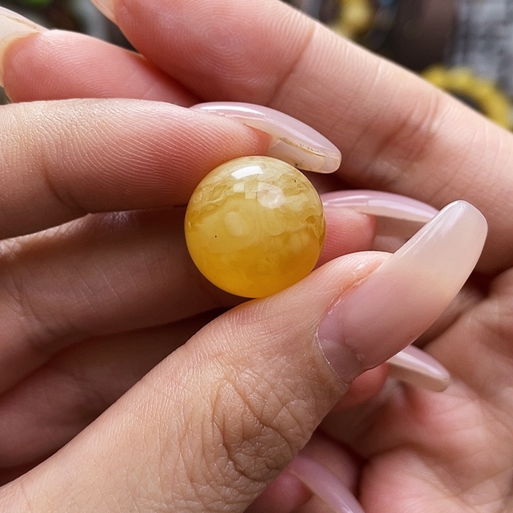 琥珀裸石未镶嵌单珠尺寸16mm微瑕