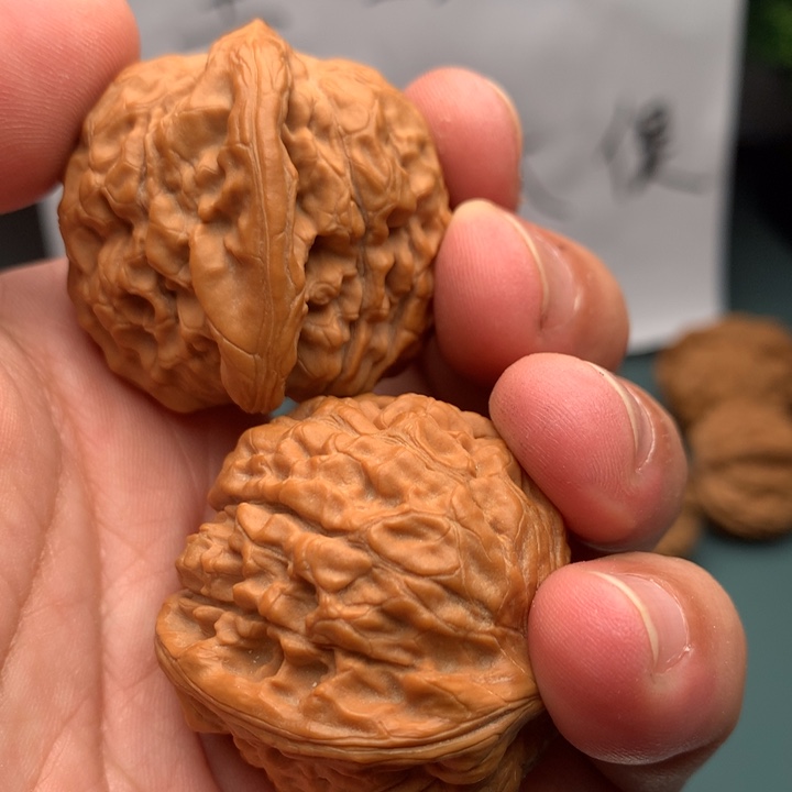 文玩核桃把件吃**檬莲花87