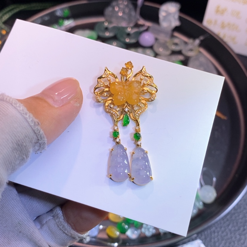 【闪购商品】翡翠挂件18K金镶嵌豆子