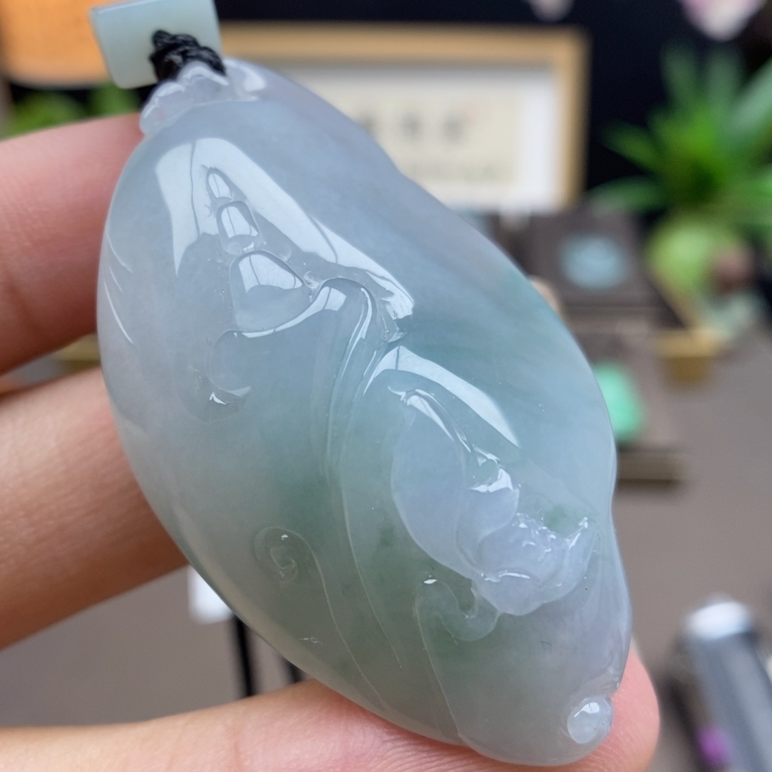 翡翠未镶嵌颈饰吊坠178