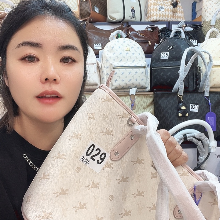 PVC包包包包包包包包吧