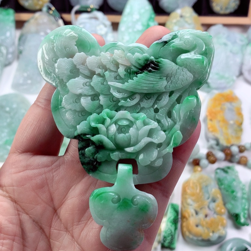 【闪购商品】翡翠吊坠(不含链)未镶嵌妍*妈