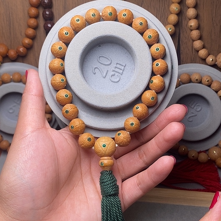 手串凤眼菩提12mm➕