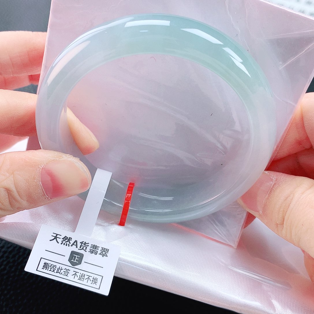 未镶嵌手镯翡翠55冰蓝透