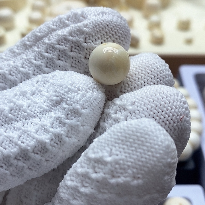 贝壳手串/手链12.2毫米皮肉芝士料圆珠