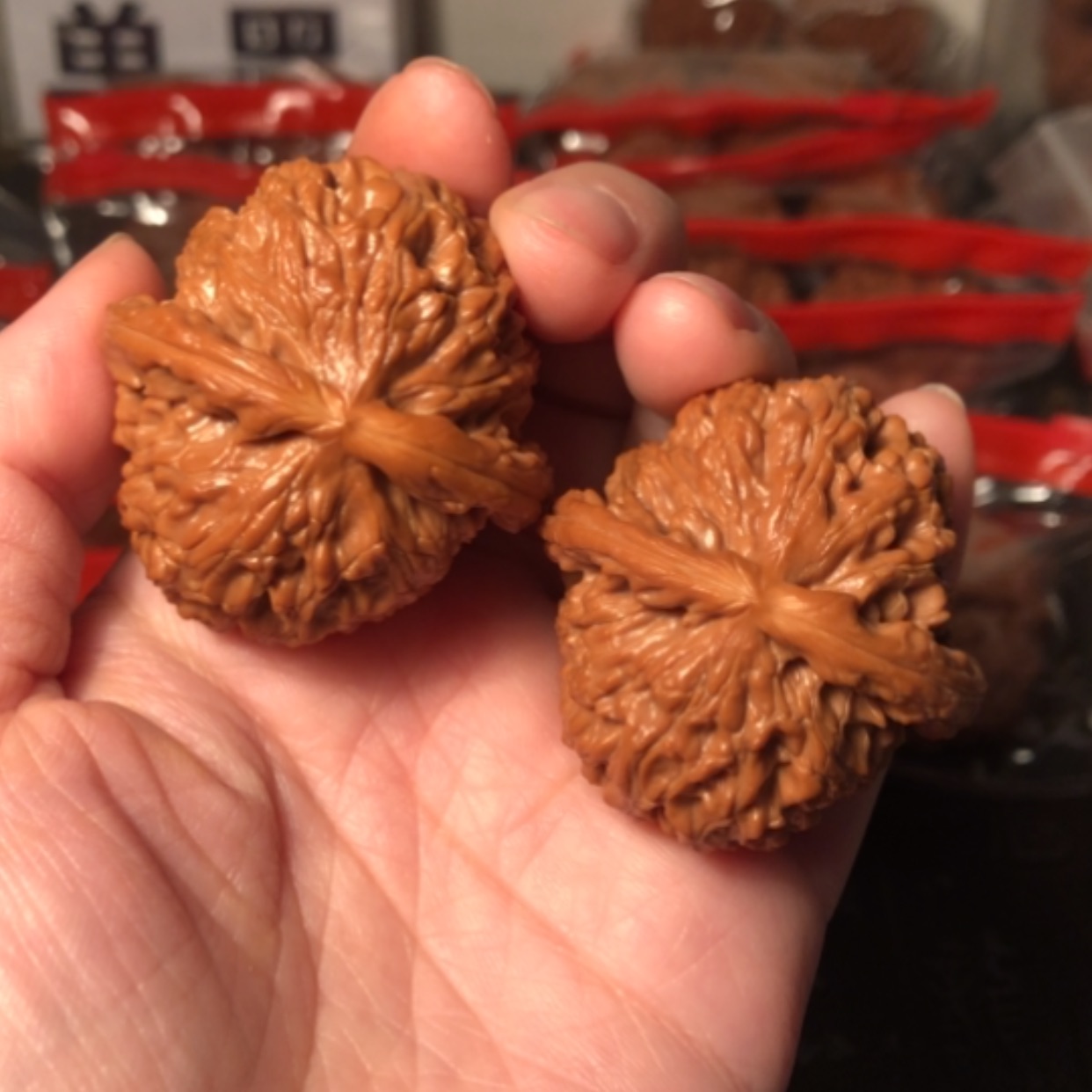 【闪购商品】文玩核桃把件白狮子41