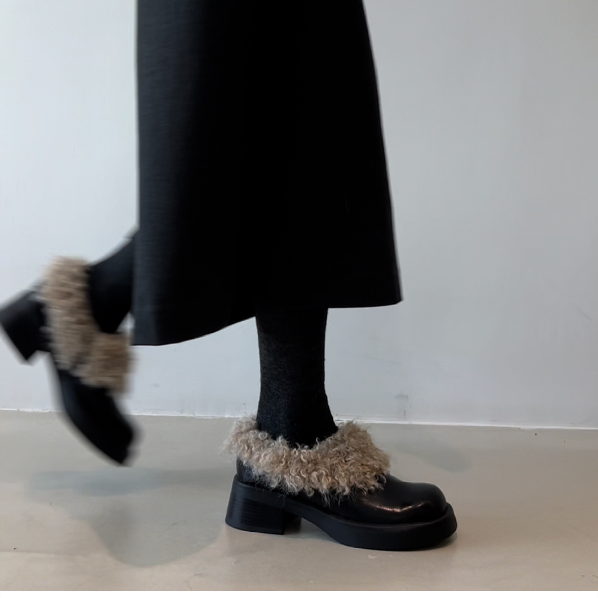 厚底小皮鞋女2025冬季新款加绒保暖棉鞋圆头乐福鞋一脚蹬毛毛鞋女