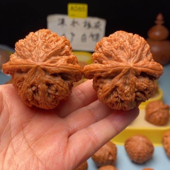 文玩核桃吊坠粗筋精对 49 49 65.6克