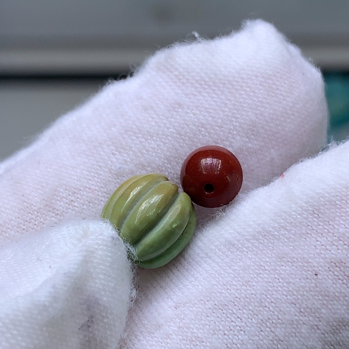 ****冉南红玛瑙未镶嵌珠宝奇石