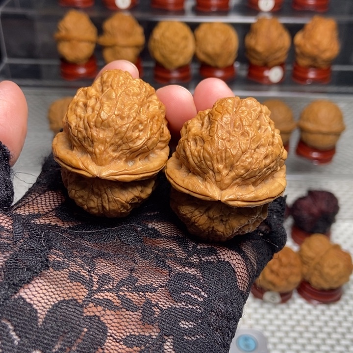 文玩核桃把件霸王蟾47