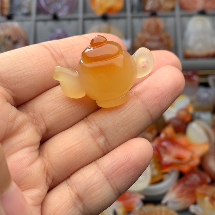 我***贝玛瑙/玉髓未镶嵌颈饰