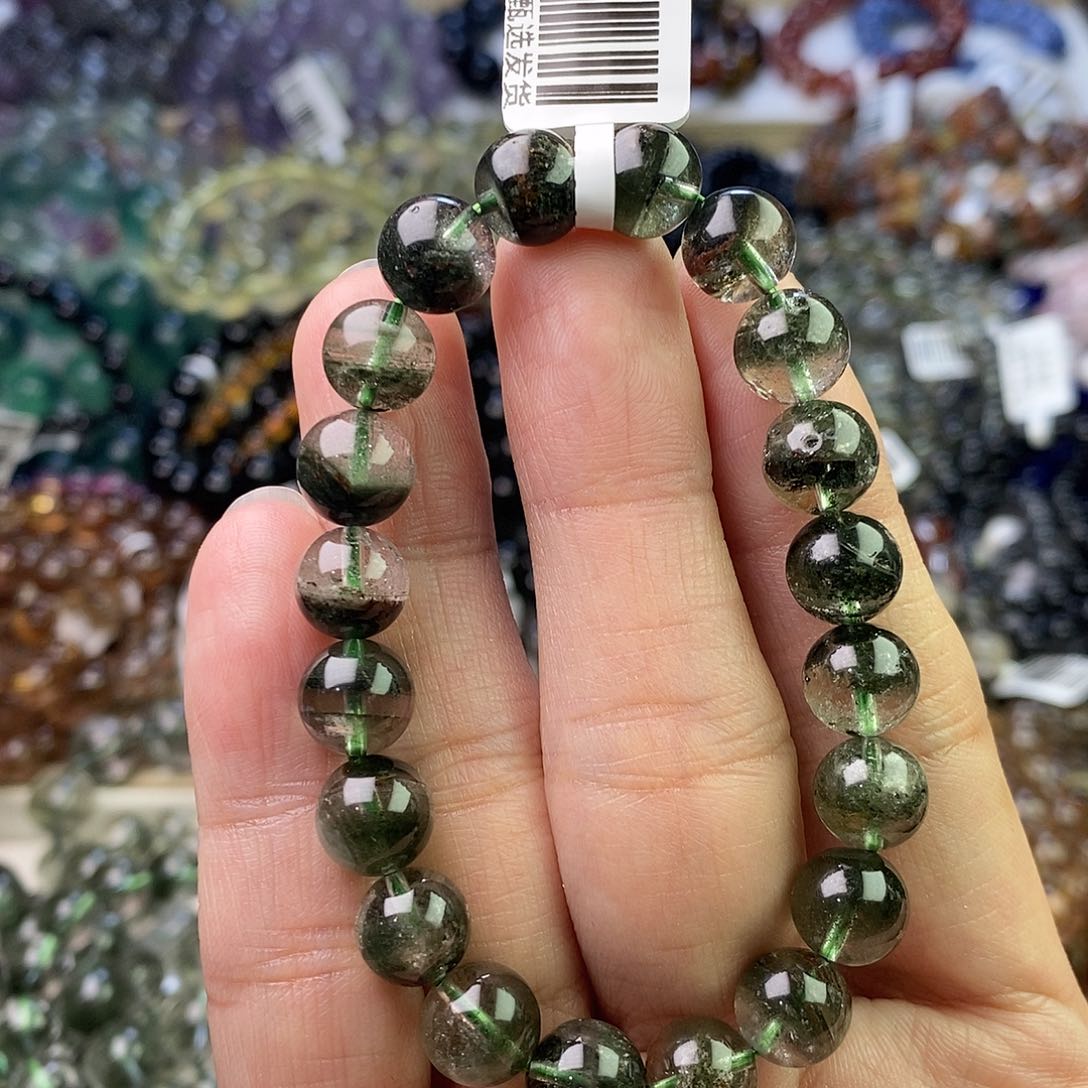 水晶手串未镶嵌出**哥卡9