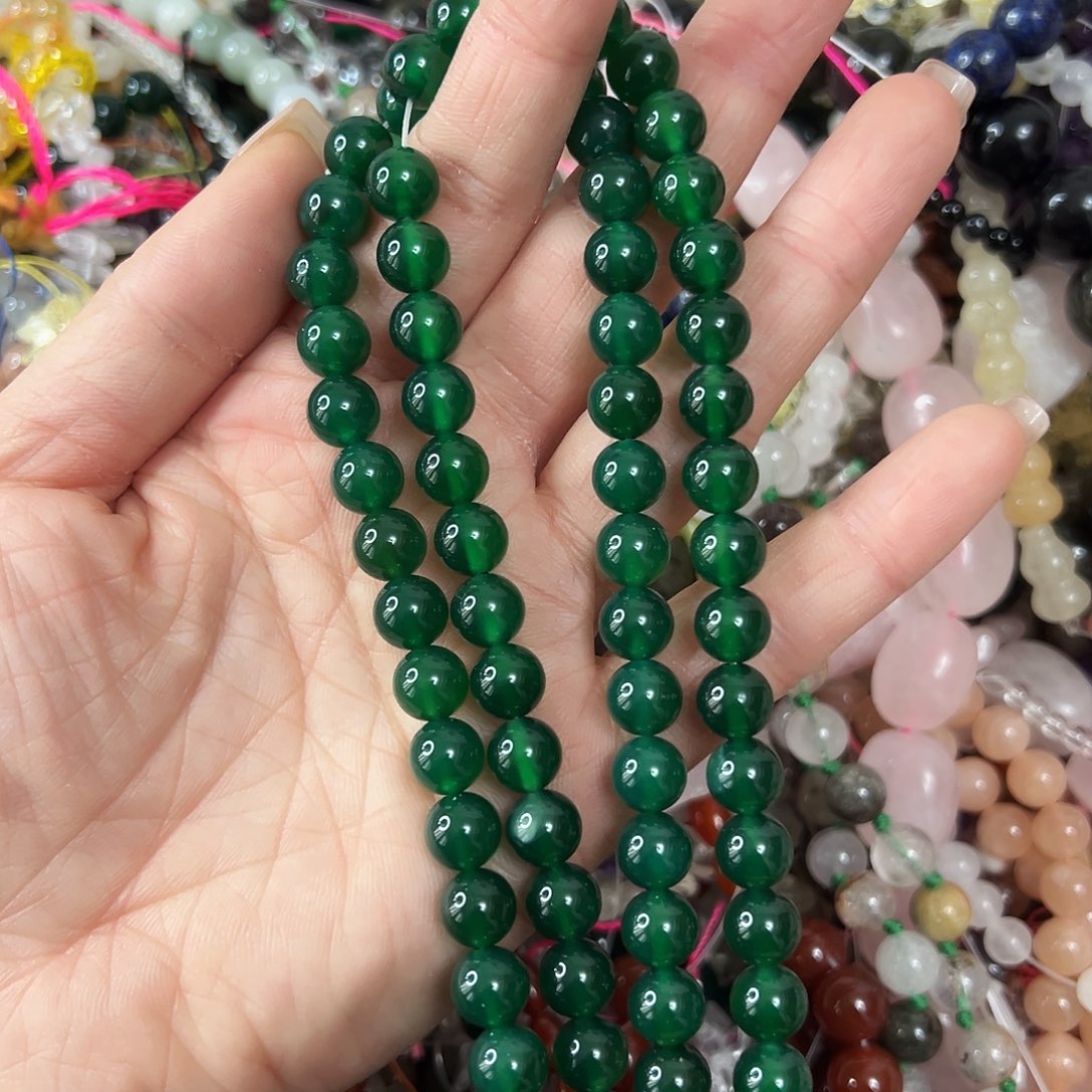 玛瑙/玉髓未镶嵌珠宝半成品，A级卡8绿玛瑙一条