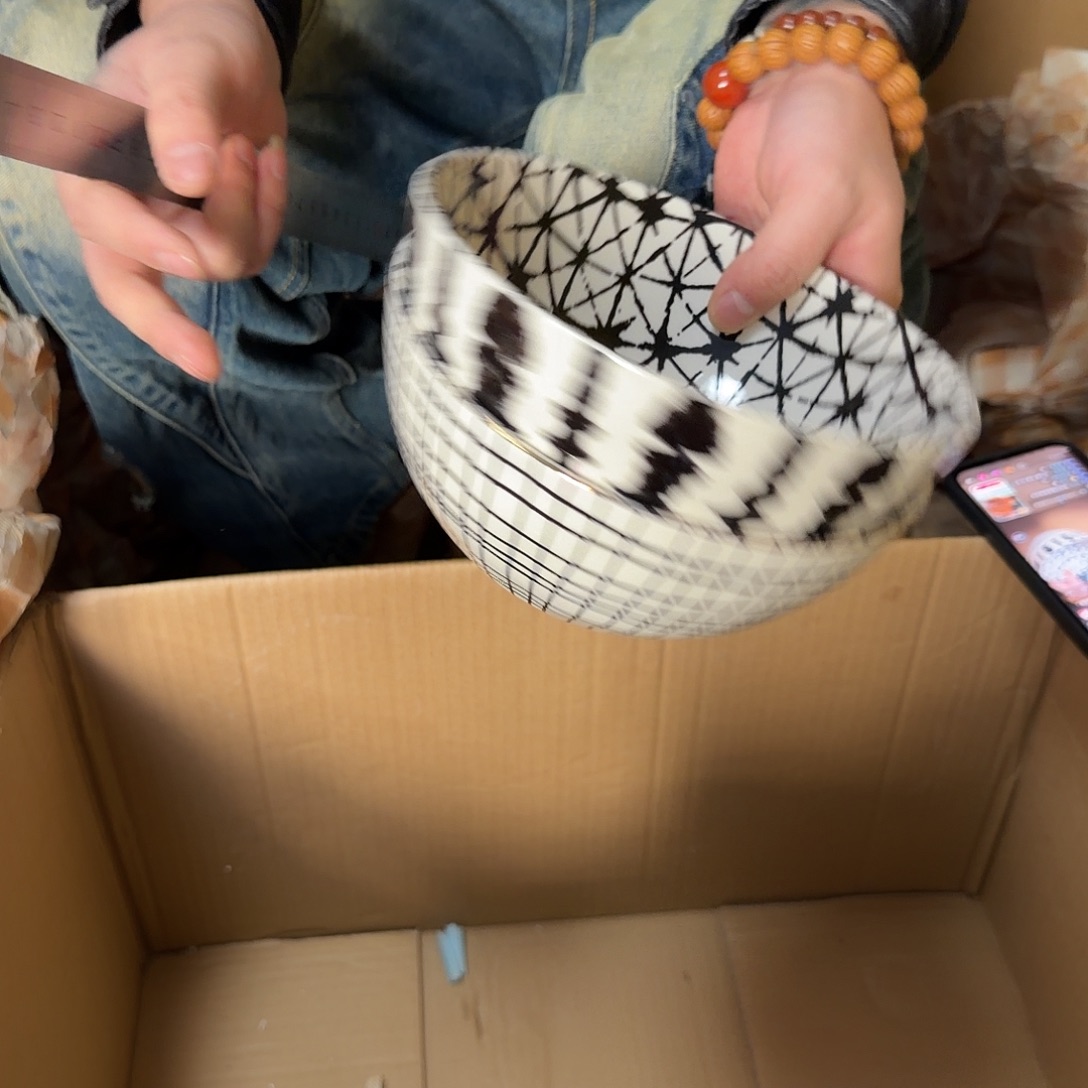 陶瓷微瑕微瑕～满15飞，感谢姐姐支持～