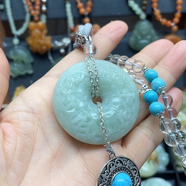 未镶嵌蛇纹石玉颈饰