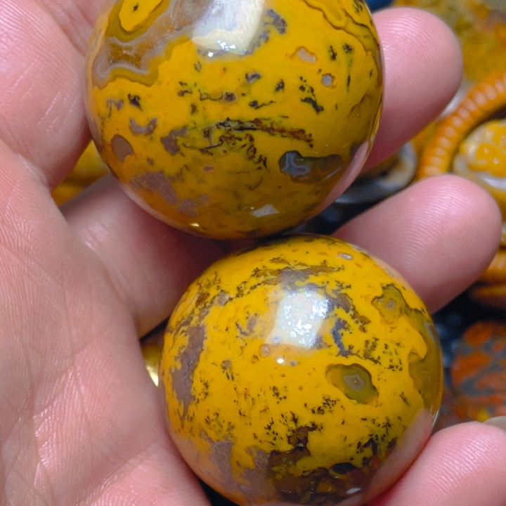 自***光玛瑙/玉髓合金战国红