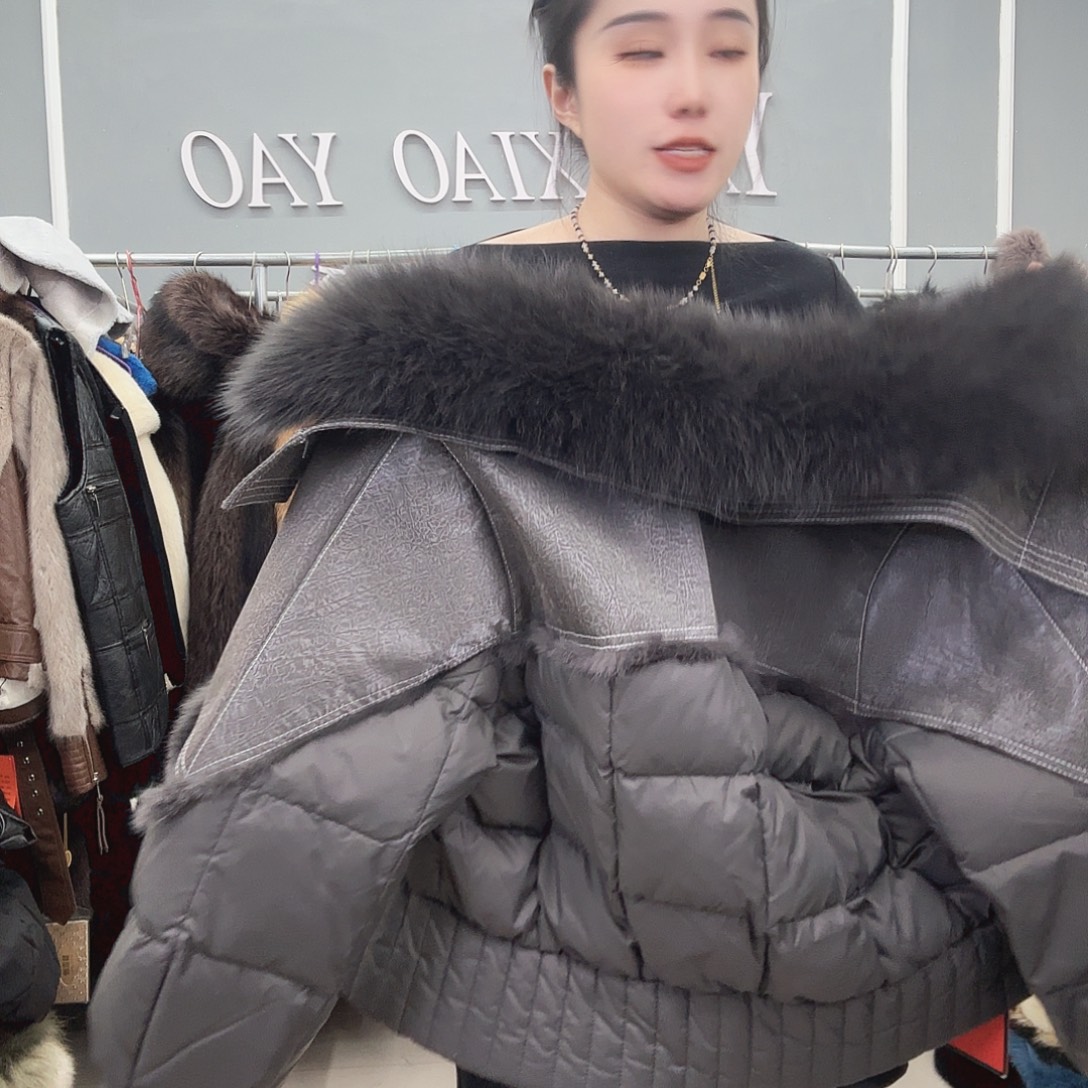 姚小妖家高端皮草