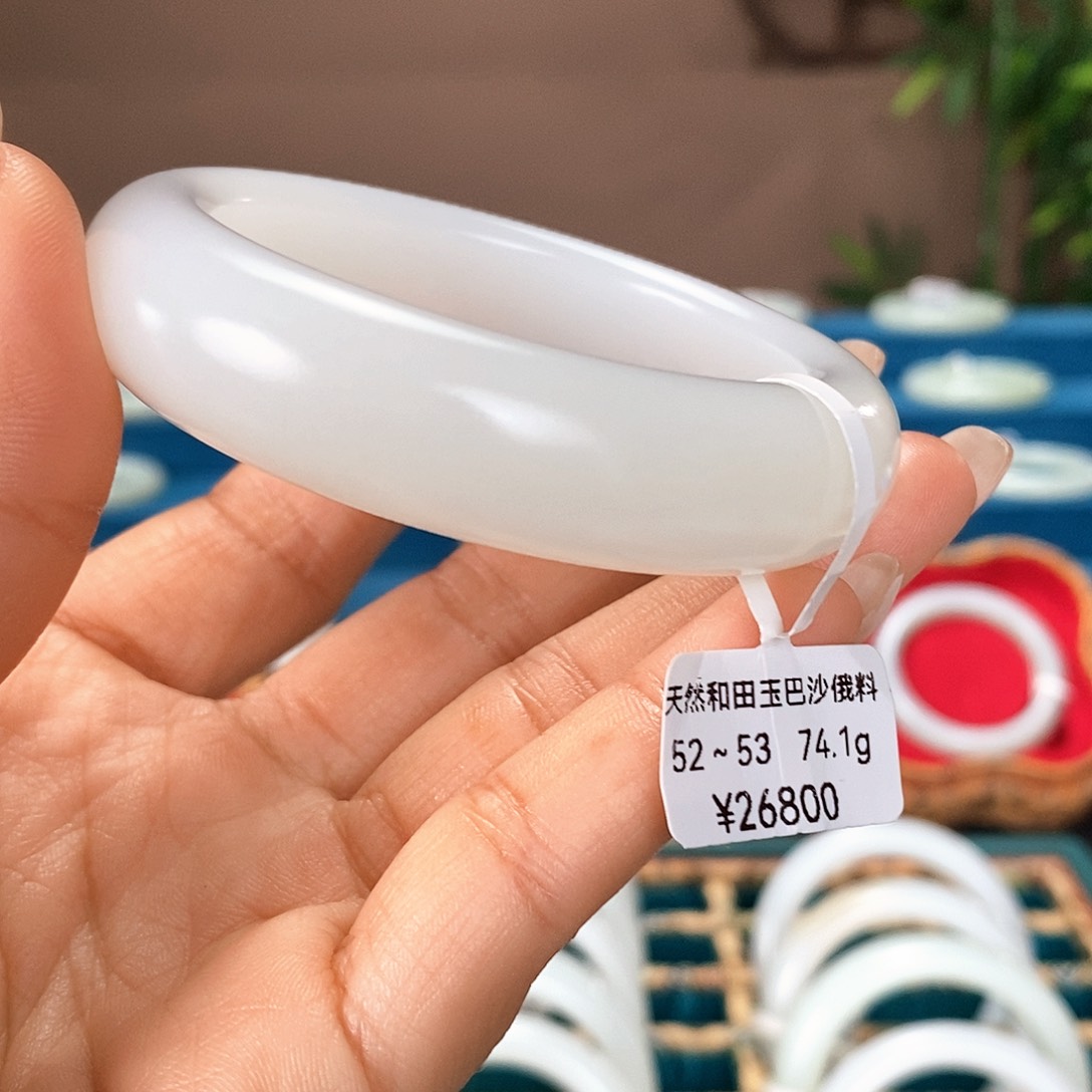 未镶嵌手镯和田玉E090