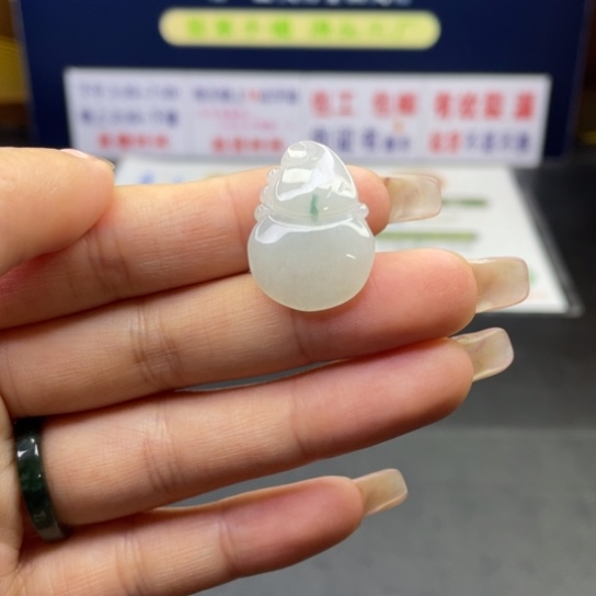 【闪购商品】定制翡翠翡翠未镶嵌