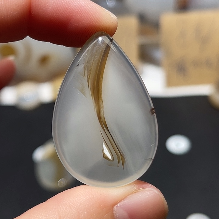 玛瑙/玉髓颈饰未镶嵌