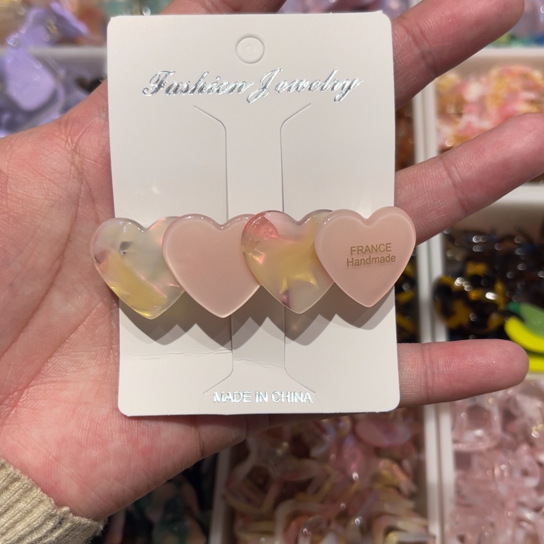 醋酸非金属粉金四个爱心弹簧夹